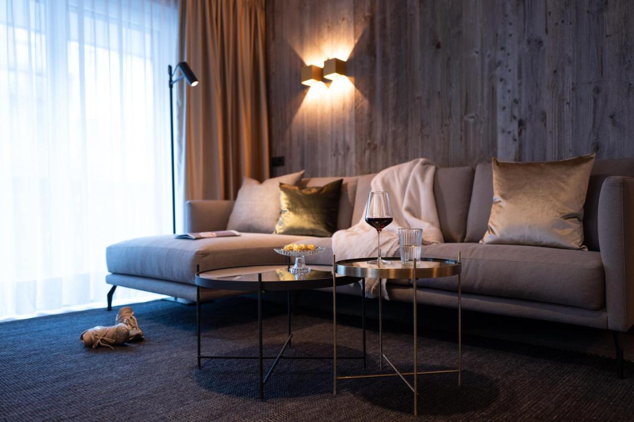 Sissi Suites | Luxury Apartments | Mayrhofen Luaran gambar